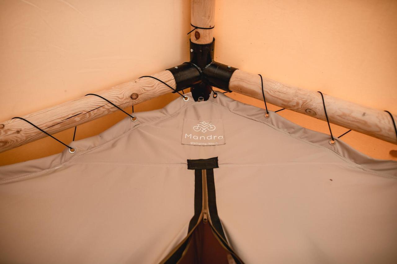 Glamping Mandra Kanev Otel Leplyavo Dış mekan fotoğraf